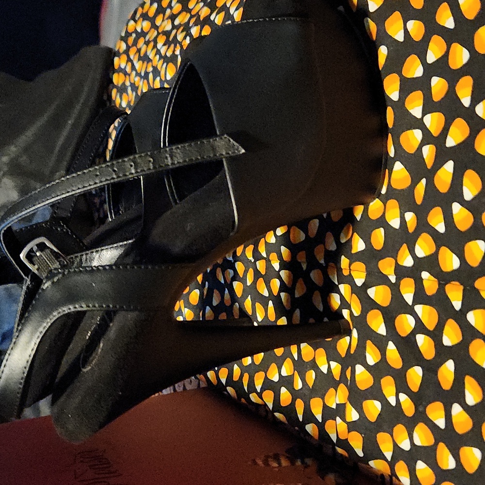 Black Platform Sandals - image 3